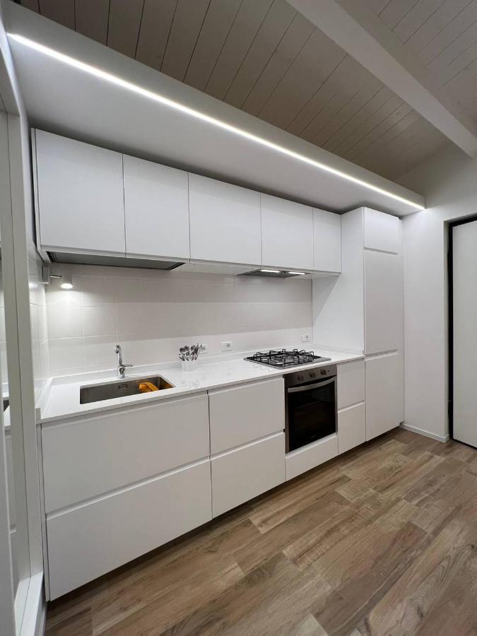 Casa Klimt Vicinissima Al Mare Parcheggio Privato Gratuito Se Disponibile Daire Pescara Dış mekan fotoğraf